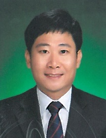 김진홍