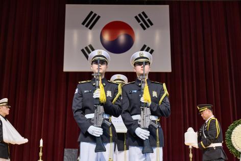 6·25 전사경찰관 유해 안장식(고 임진원 경사)